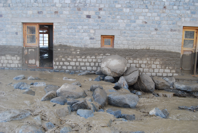 Boulders|<b>These boulders are by the back door of the junior block</b>